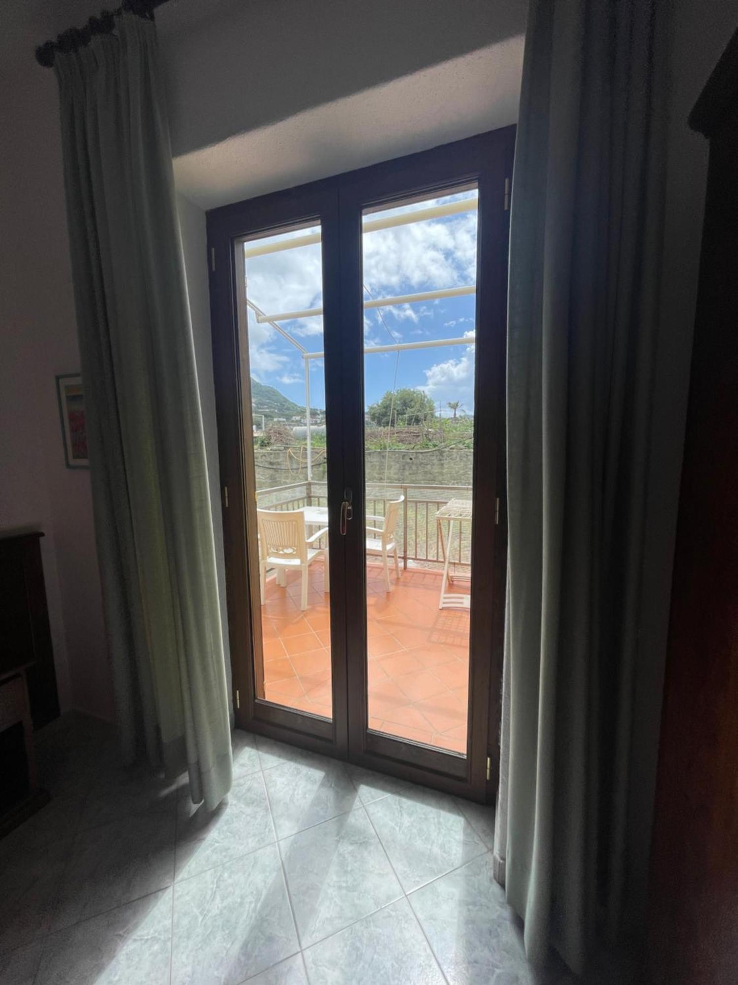 Residence Andrea A Mare Forio  Exterior photo